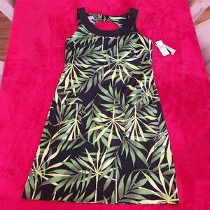 NWT Kim Rogers Woman's Black Green Floral Sleeveless Casual Dress Size 12P